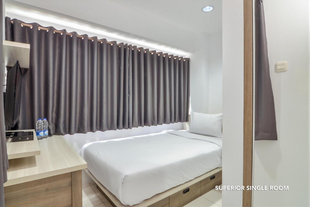 คลินพอด โฮเต็ล Hotel จาการ์ตา ภายนอก รูปภาพ